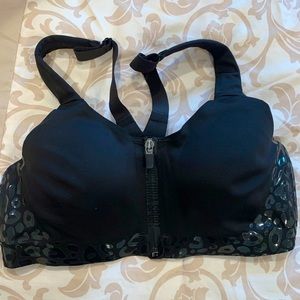 Victoria Secret sports bra